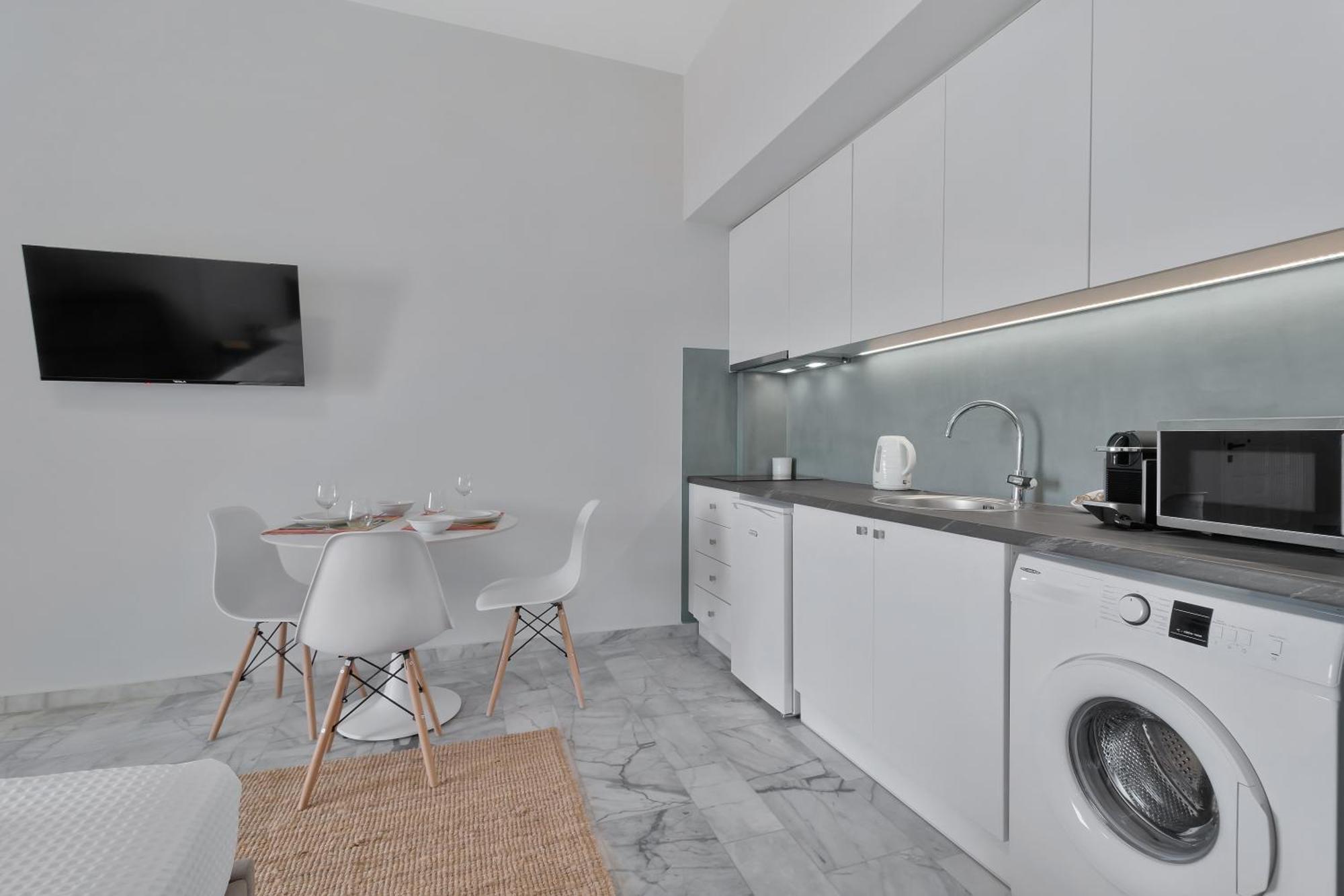 Kavouraki Apartment & Studio Порто-Хелі Екстер'єр фото