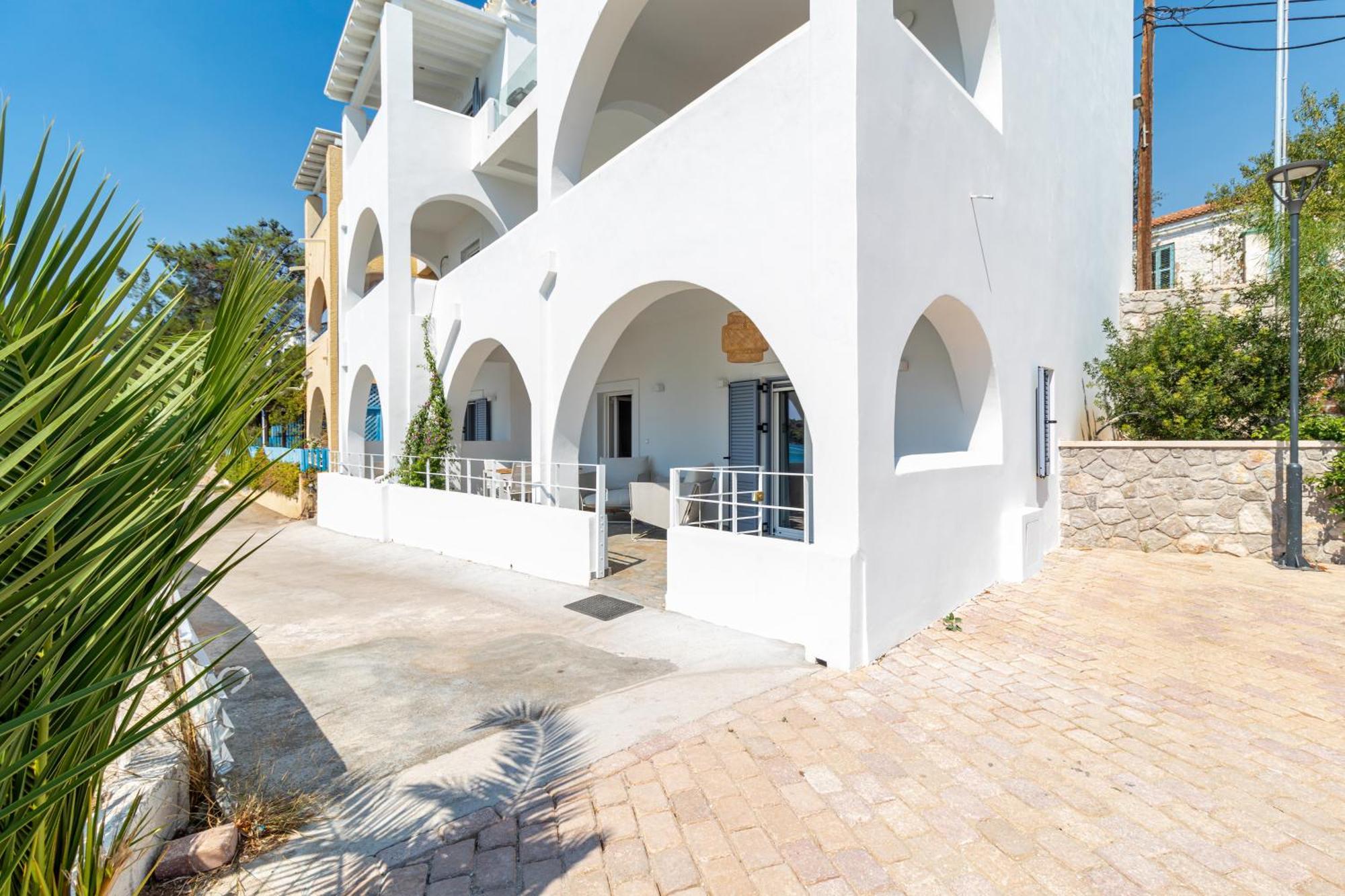 Kavouraki Apartment & Studio Порто-Хелі Екстер'єр фото